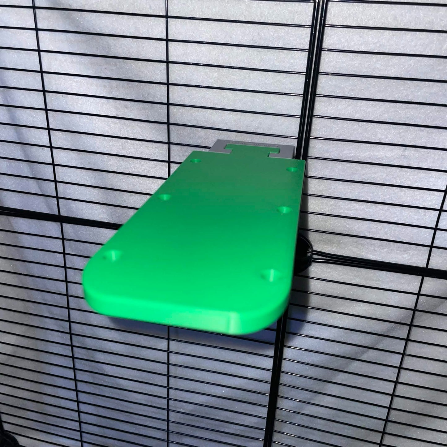 8"L x 3"W Jungle Green Plastic Diving Board Ledge