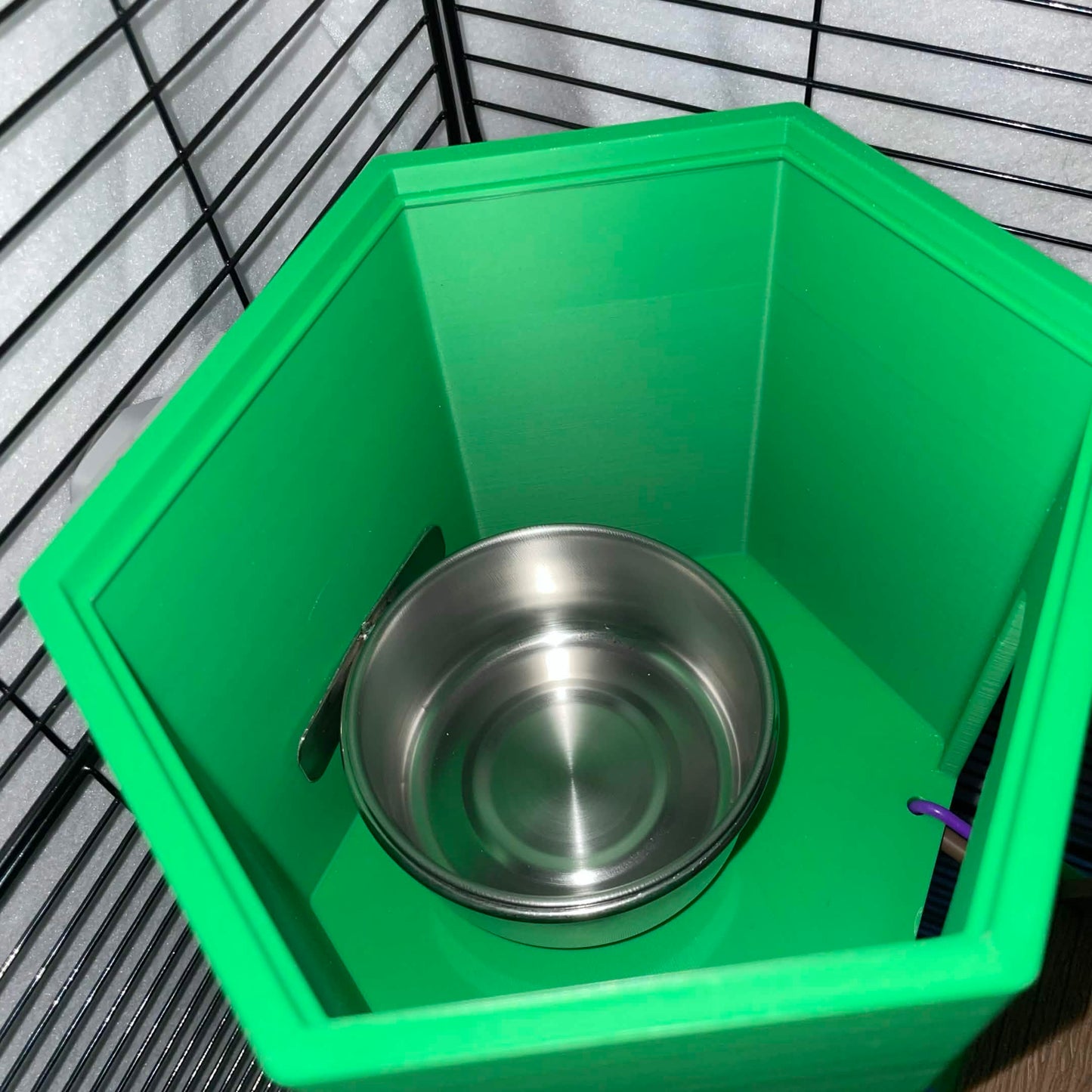 8"W x 6"D x9"T Wall-Mounted Sugar Glider Kitchen / Diner
